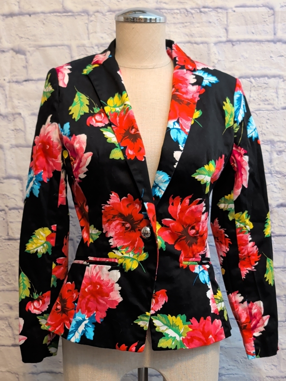 XOXO Tailored Black Colorful Floral Blazer Jacket - Size Small